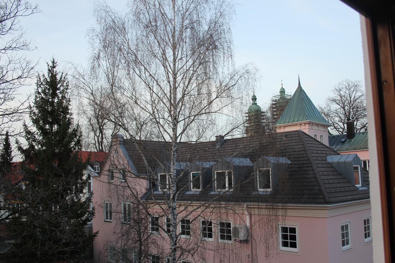 Gastehaus Chaplin Hotel Kempten Exterior photo